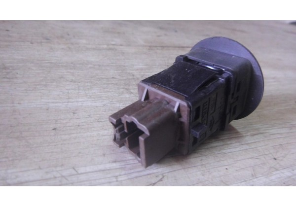 Вимикач AIRBAG Renault Logan, Sandero, Laguna 2, Scenic 2-3, Megane 2-3, Clio 3, Dokker, Lodgy, 681995427R, 8200169589 *